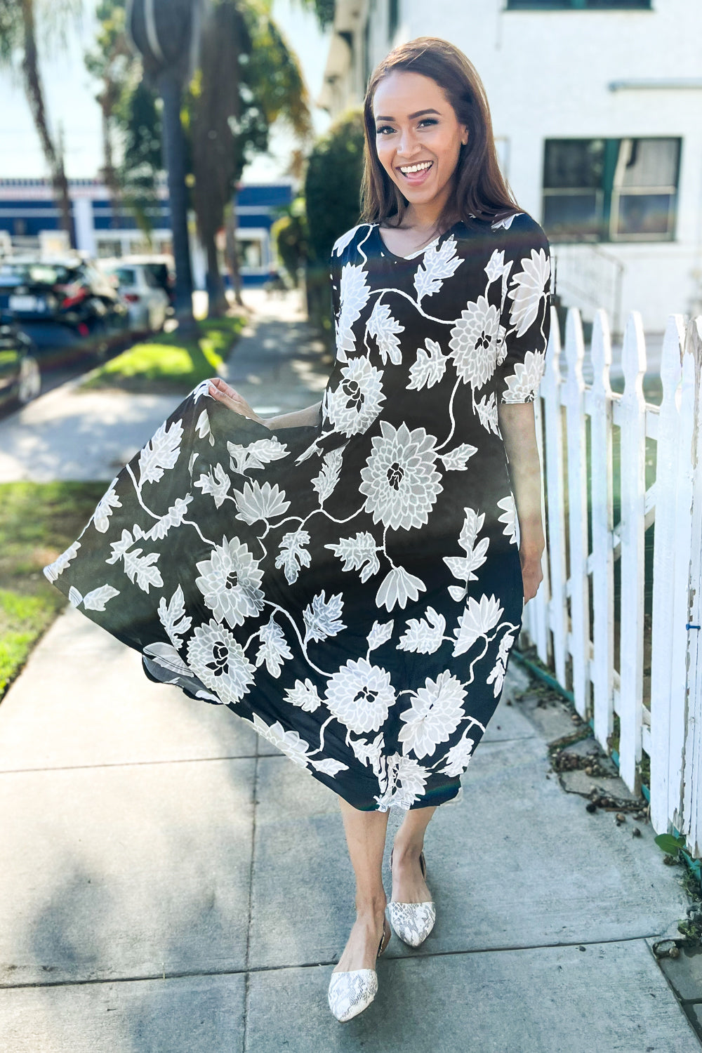 Plus Black Textured Floral Maxi Dress