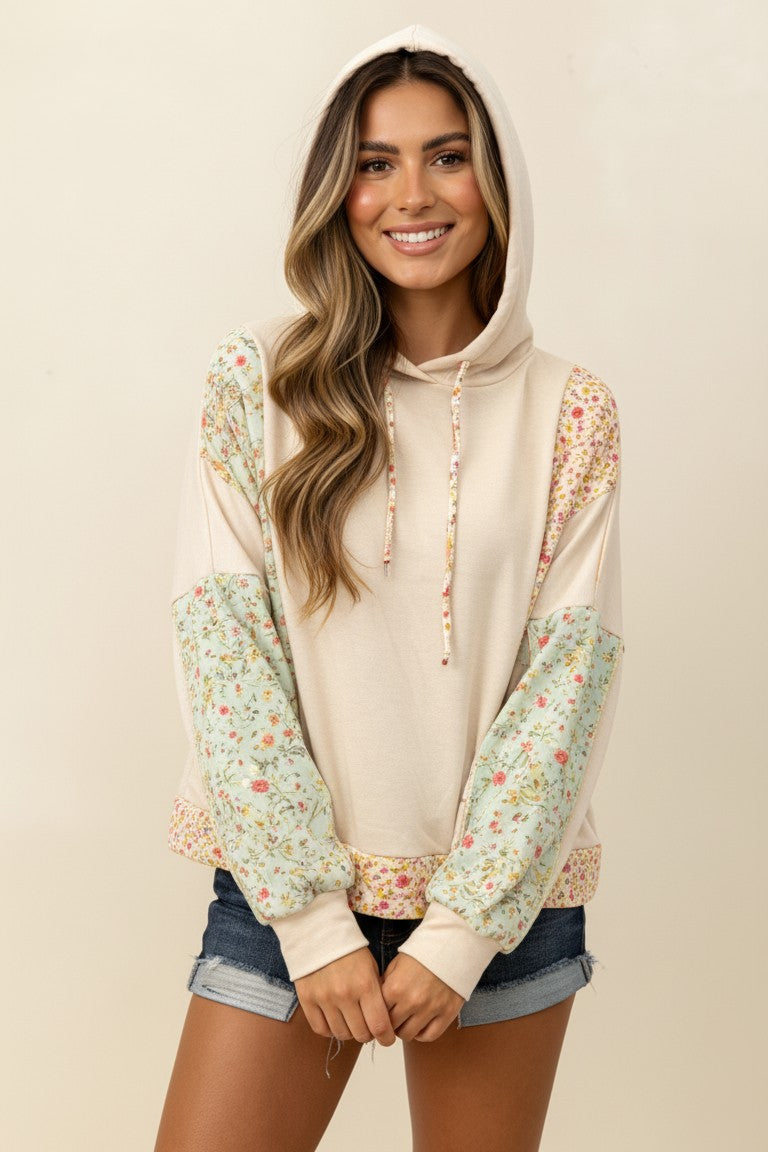 FLORAL COLOR BLOCK KNIT TOP WITH HOODIE